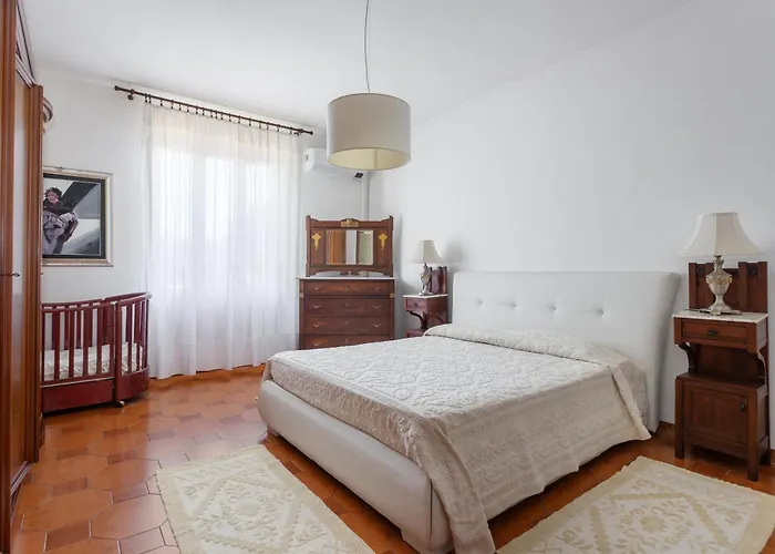 La Mimosa Garden Suite - Parking Available
