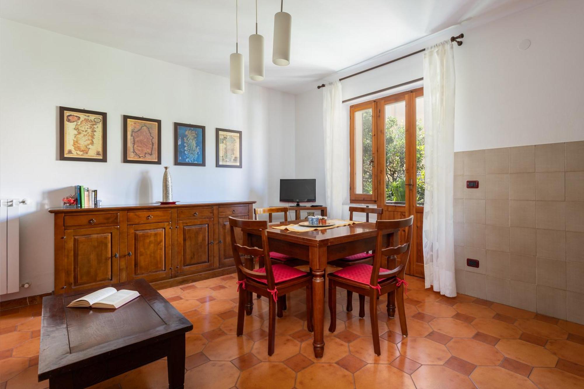 La Mimosa Garden - Parking Available Appartement